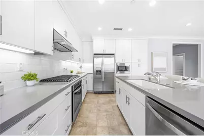 125 Island Coral, Irvine, CA 92620 - Photo 8