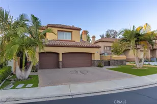 2605 Augusta, Tustin, CA 92782 - Photo 2