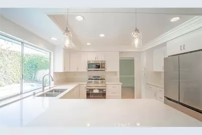 25401 Helena Circle, Mission Viejo, CA 92691 - Photo 4