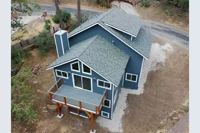 810 Villa Grove Avenue, Big Bear City, CA 92314 - Photo 2