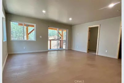 810 Villa Grove Avenue, Big Bear City, CA 92314 - Photo 18