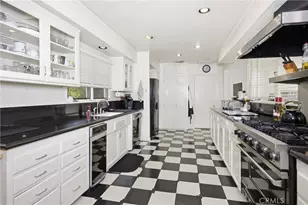 2072 Coldwater Canyon, Beverly Hills, CA 90210 - Photo 8