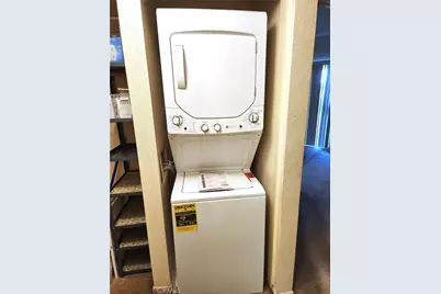 19111 Palo Verde Drive, Apple Valley, CA 92308 - Photo 16