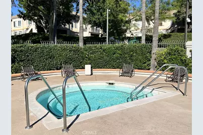 85 Castano, Rancho Santa Margarita, CA 92688 - Photo 32