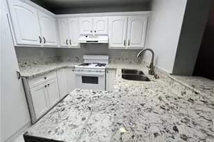85 Castano, Rancho Santa Margarita, CA 92688 - Photo 12