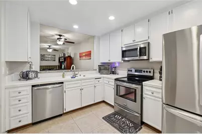 944 Lupine Hills, Vista, CA 92081 - Photo 22