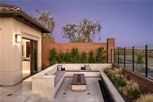 560 Peninsula, Irvine, CA 92602 - Photo 18