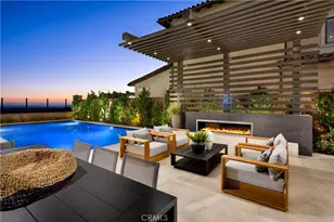 560 Peninsula, Irvine, CA 92602 - Photo 6