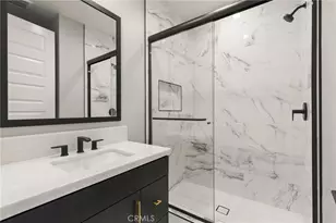 204 Stage, Irvine, CA 92618 - Photo 8