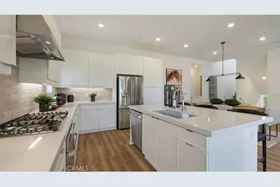 300 Junco, Irvine, CA 92618 - Photo 2