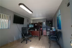 1010 Clearbrook Ln, Vista, CA 92084 - Photo 20