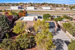 6998 Summit Valley Rd, Hesperia, CA 92345 - Photo 12