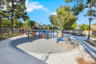 14682 Emerywood Road, Tustin, CA 92780 - Photo 30