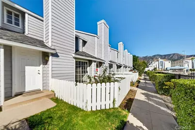 14380 Foothill, Sylmar, CA 91342 - Photo 2