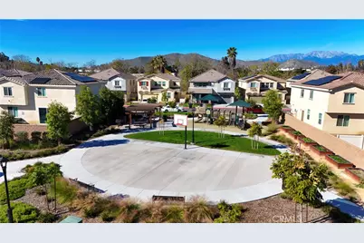 1796 Park Place Lane, Riverside, CA 92501 - Photo 18