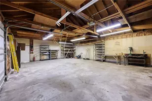 10833 McVine Ave Ave, Sunland, CA 91040 - Photo 34