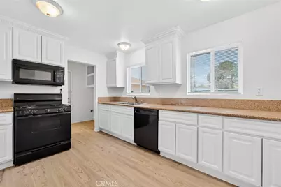 1329 Indian Sage, Lancaster, CA 93534 - Photo 14