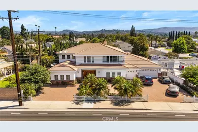 1621 Bryan, Tustin, CA 92780 - Photo 2