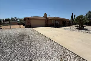 21275 Pocomoke Rd, Apple Valley, CA 92308 - Photo 2