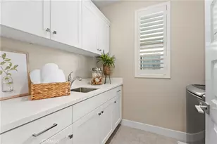 110 Spiral, Irvine, CA 92618 - Photo 18