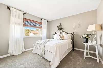 18576 Vallarta, Huntington Beach, CA 92646 - Photo 36