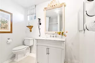 18576 Vallarta, Huntington Beach, CA 92646 - Photo 32