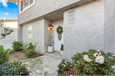 18576 Vallarta, Huntington Beach, CA 92646 - Photo 4