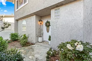 18576 Vallarta, Huntington Beach, CA 92646 - Photo 4