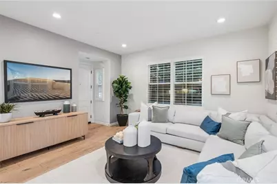 57 Strawberry Grove, Irvine, CA 92620 - Photo 4