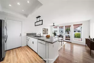 4655 Barcelona, Oceanside, CA 92056 - Photo 10