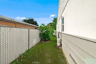 922 N 4th Ave, Upland, CA 91786 - Photo 32