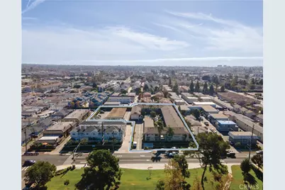 365 W Wilson Street, Costa Mesa, CA 92627 - Photo 16