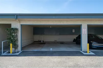 365 W Wilson Street, Costa Mesa, CA 92627 - Photo 14