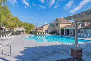 10 Flyers, Tustin, CA 92782 - Photo 14