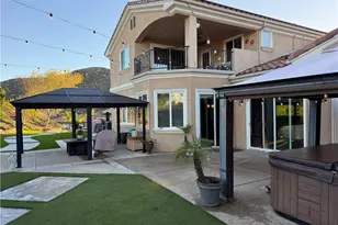 30610 Early Round Dr, Canyon Lake, CA 92587 - Photo 4
