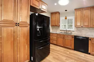61 Saddleback Rd, Tustin, CA 92780 - Photo 14