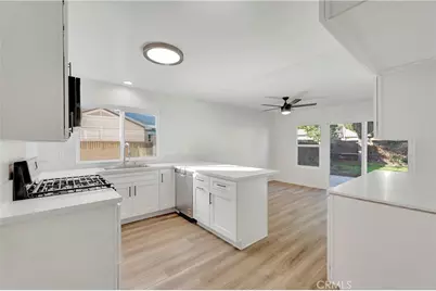 610 S Dennis, Santa Ana, CA 92704 - Photo 8