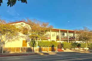 2302 Oak St, Santa Monica, CA 90405 - Photo 2