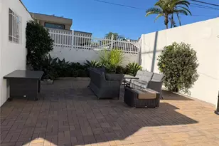 113 N Doheny, Beverly Hills, CA 90211 - Photo 22