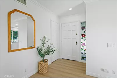 19 Las Brisas #10, Irvine, CA 92612 - Photo 6