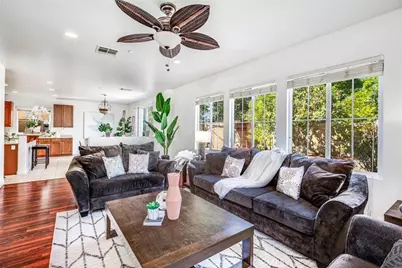 16438 Gala, Fontana, CA 92337 - Photo 4