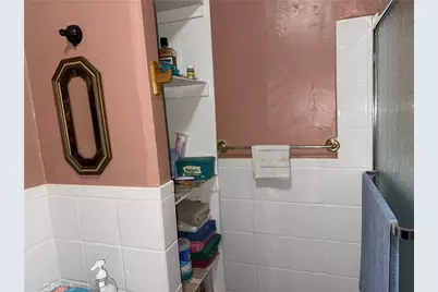 1610 Basler, Sacramento, CA 95811 - Photo 22