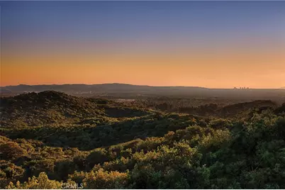 564 Peninsula, Irvine, CA 92602 - Photo 2