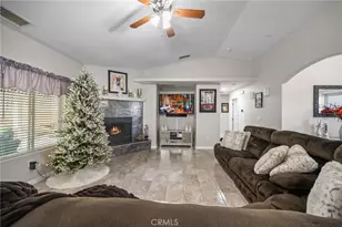 7590 Arrowhead Lake Rd, Hesperia, CA 92345 - Photo 10