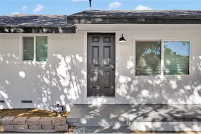 16774 Joshua, Victorville, CA 92395 - Photo 4