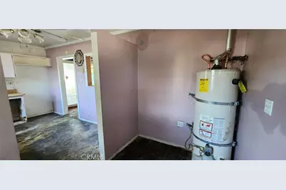 16757 Donmetz, Granada Hills, CA 91344 - Photo 8