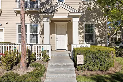 25 Corbin, Ladera Ranch, CA 92694 - Photo 2