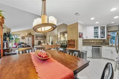 638 Via Umbroso, San Clemente, CA 92672 - Photo 10