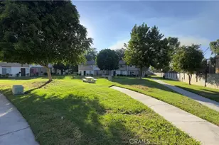 3469 Columbia, Riverside, CA 92501 - Photo 20
