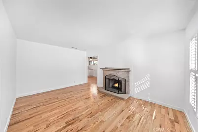 4425 Walnut Avenue, Long Beach, CA 90807 - Photo 8